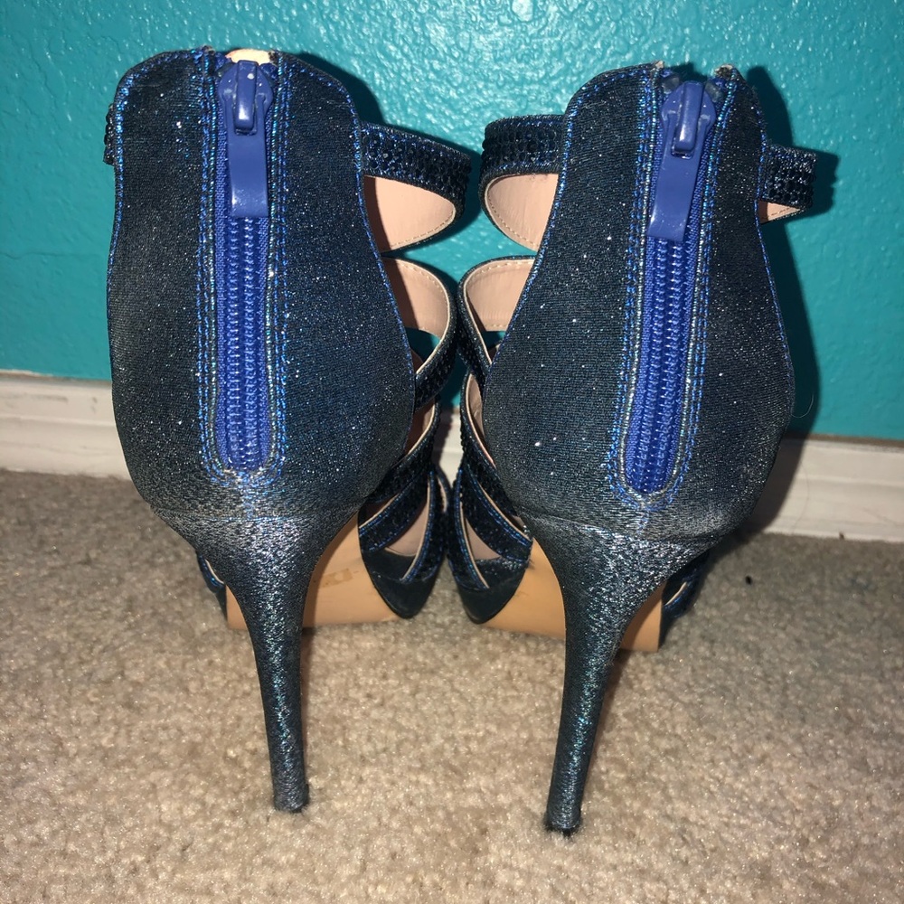 De Blossoms Collection Blue Stiletto Heels 7 1/2 - Picture 3 of 6